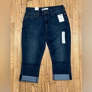 Signature by Levi Strauss Women's Deep Indigo Cropped Jeans